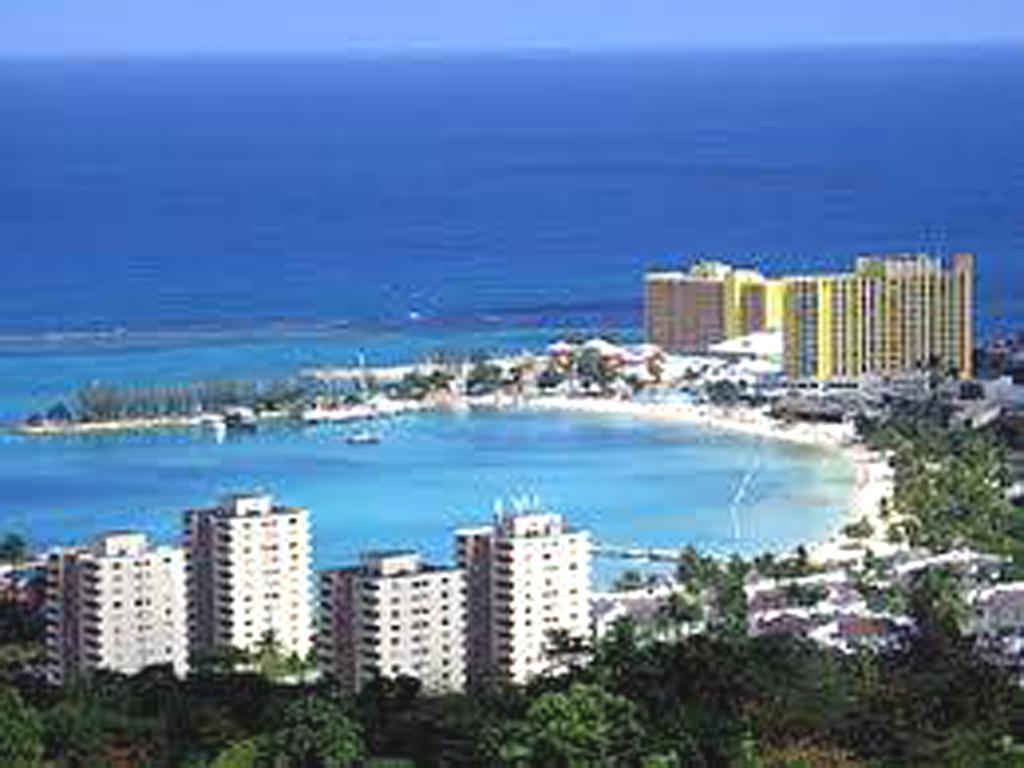 Turtle Beach Towers Apt 22 C - Ocho Rios Dış mekan fotoğraf