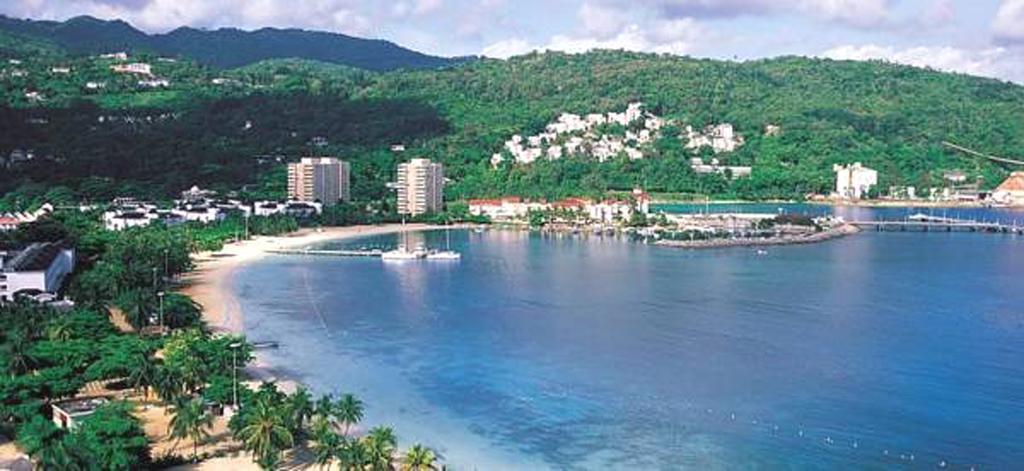 Turtle Beach Towers Apt 22 C - Ocho Rios Dış mekan fotoğraf