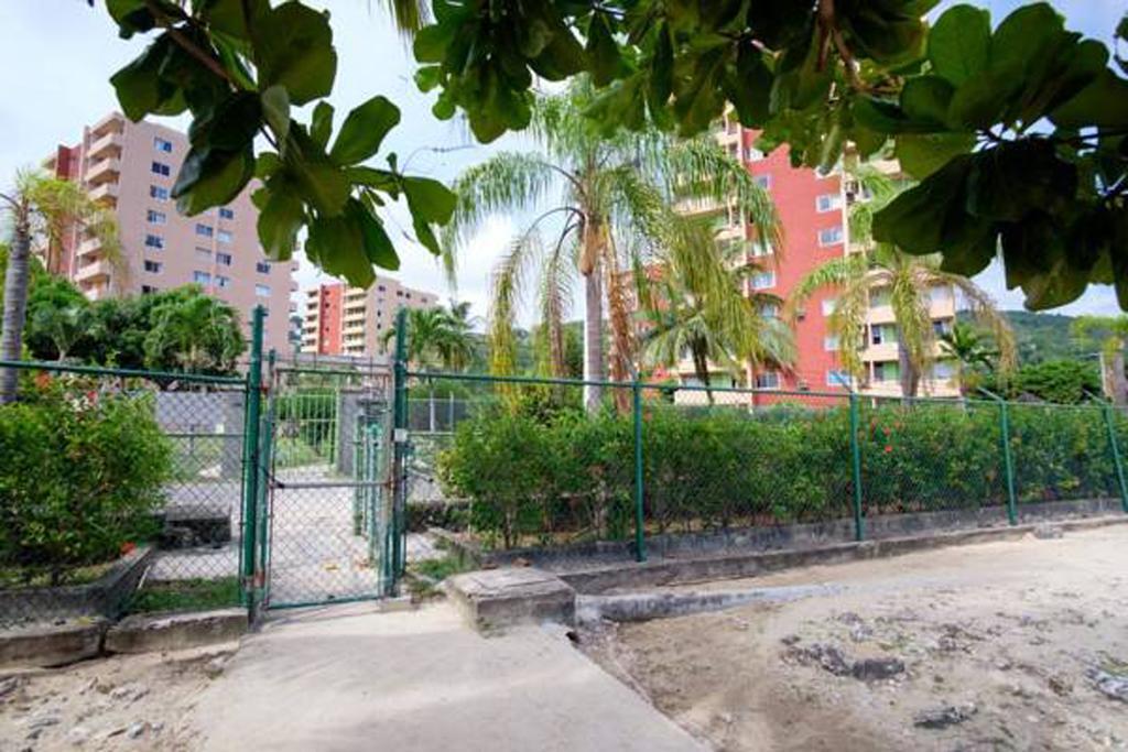Turtle Beach Towers Apt 22 C - Ocho Rios Dış mekan fotoğraf